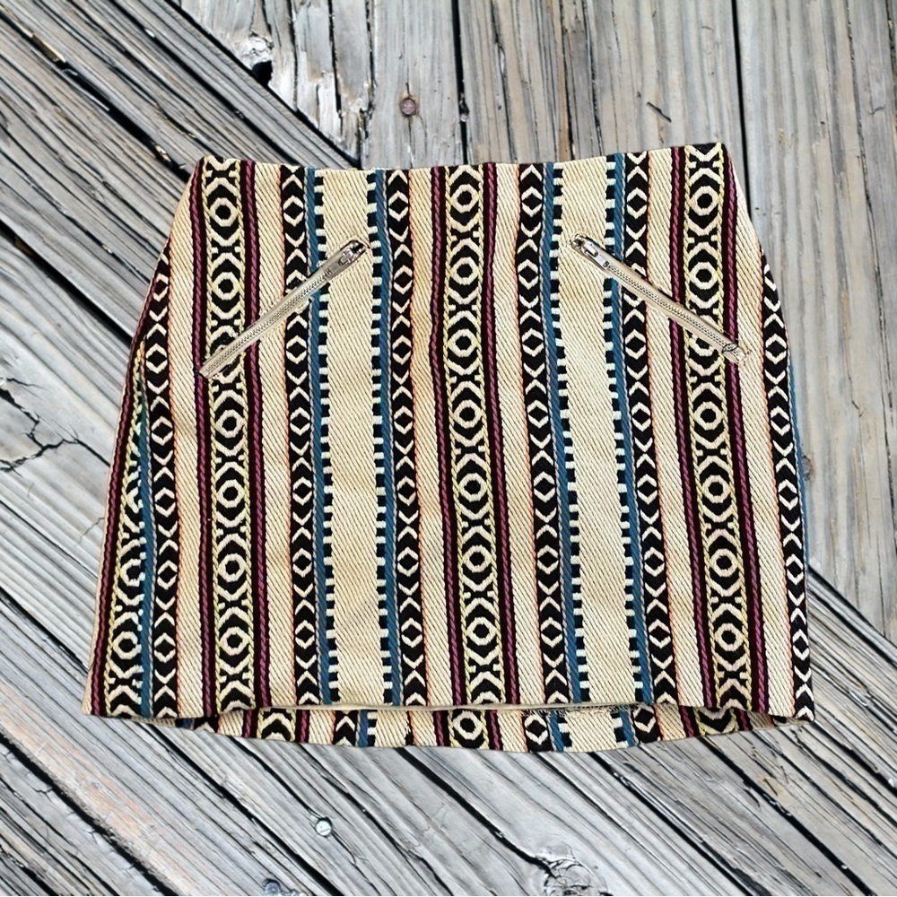 Divided H&M Tribal Woven Aztec Tapestry Bohemian Mini Skirt Ivory Combo 6